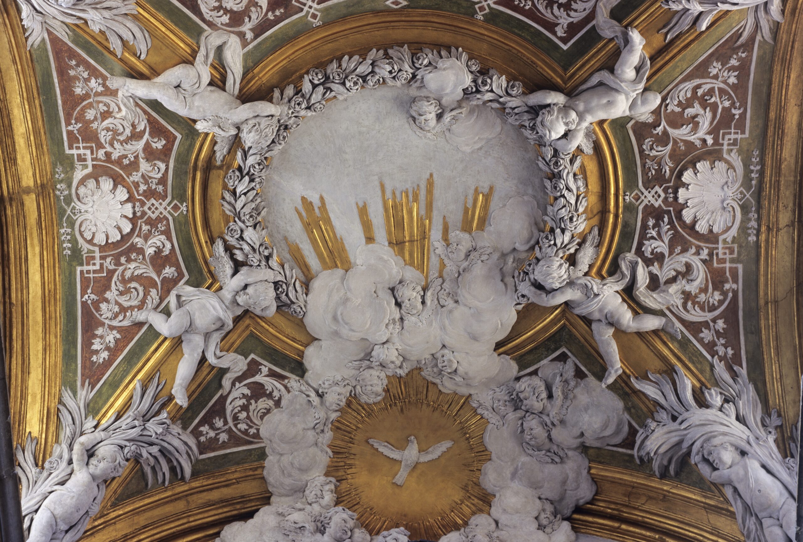 Foto della scuola, dettaglio del soffitto